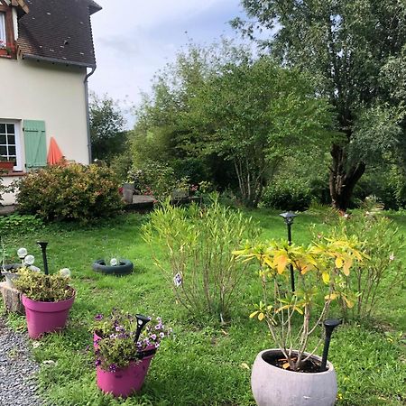 Grande Chambre Familiale Jaune Tout Bonnement Bien Putot-en-Auge Eksteriør billede