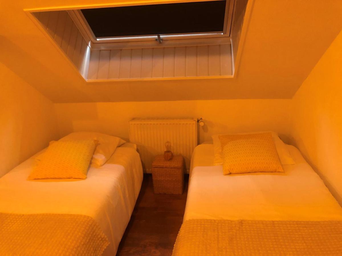 Grande Chambre Familiale Jaune Tout Bonnement Bien Putot-en-Auge Eksteriør billede